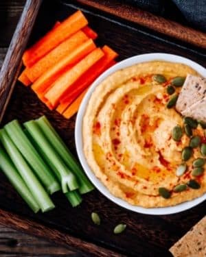 hummus and crackers easy healthy snacks for kids